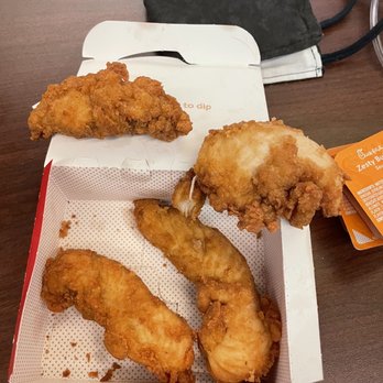Chick-fil-A - 4 piece tender meal - Fast Food Near Me - Tampa, Florida Chick-fil-A - 4 piece tender meal - Fast Food Near Me - Tampa, Florida