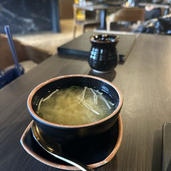 SHō Sushi & Izakaya - Sushi Bars Near Me - McLean, Virginia SHō Sushi & Izakaya - Sushi Bars Near Me - McLean, Virginia