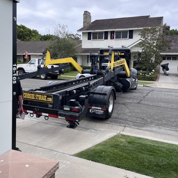 Curbside Self Storage - Self Storage Near Me - Huntington Beach, California