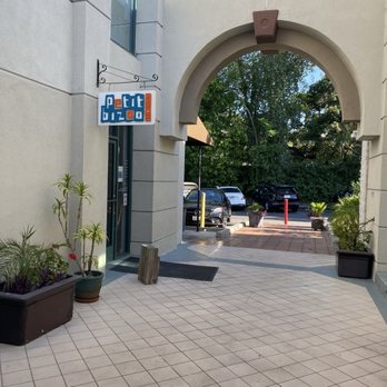 Encino Town Center - Petit Bizou Art Studio on the main level with easy access to shaded parking - Shopping Centers Near Me - Encino, California