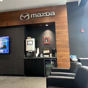 Doug’s Lynnwood Mazda - Waiting area - Car Dealers Near Me - Edmonds, Washington Doug’s Lynnwood Mazda - Waiting area - Car Dealers Near Me - Edmonds, Washington
