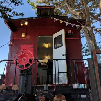 Dad's Luncheonette - New American Near Me - Half Moon Bay, California