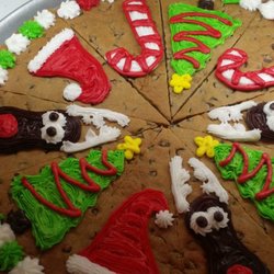 Great American Cookies - Cookie cake by the slice