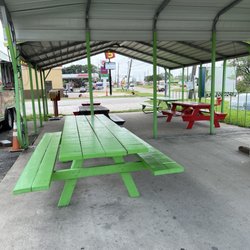 Takeria Mi Palmar - Seating area/Patio
