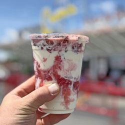 Leon's Frozen Custard - Sundae