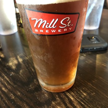 Q BBQ Public House - Barbeque Near Me - Cambridge, Ontario Q BBQ Public House - Barbeque Near Me - Cambridge, Ontario