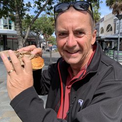 Groundbake - Eating a pie in a brown paper bag!
