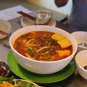 Lunch Lady - BÚN RIÊU - Vietnamese Near Me - Vancouver, British Columbia Lunch Lady - BÚN RIÊU - Vietnamese Near Me - Vancouver, British Columbia