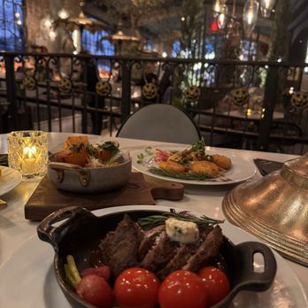 Vanderpump A Paris - Steak, 30 layer potatoes and goat cheese balls - French Near Me - Las Vegas, Nevada Vanderpump A Paris - Steak, 30 layer potatoes and goat cheese balls - French Near Me - Las Vegas, Nevada
