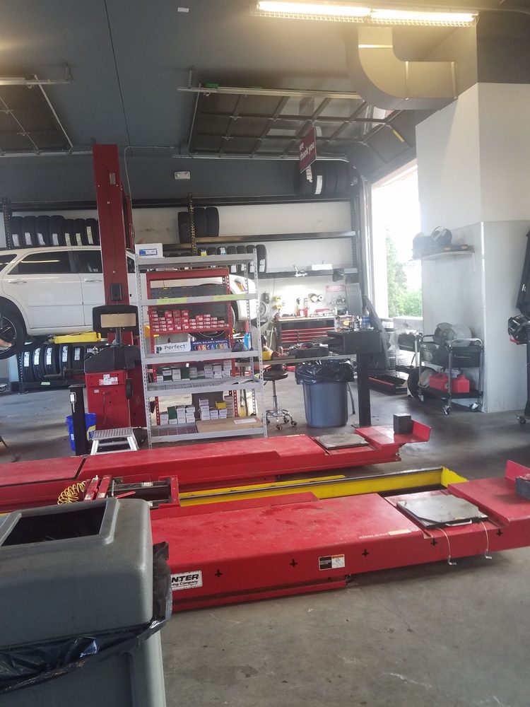 JIFFY LUBE Updated April 2024 16 Reviews 407 E Ellendale Ave