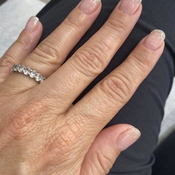 Long Beach Nails & Spa - Gel polish with glitter ombré - Nail Salons Near Me - Long Beach, California Long Beach Nails & Spa - Gel polish with glitter ombré - Nail Salons Near Me - Long Beach, California