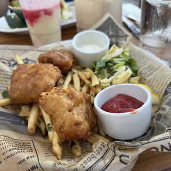 Duke's Malibu - Fresh Fish & Chips - New American Near Me - Malibu, California Duke's Malibu - Fresh Fish & Chips - New American Near Me - Malibu, California