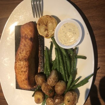 Seasons 52 - Salmon, green beans & potatoes - New American Near Me - Sunrise, Florida Seasons 52 - Salmon, green beans & potatoes - New American Near Me - Sunrise, Florida