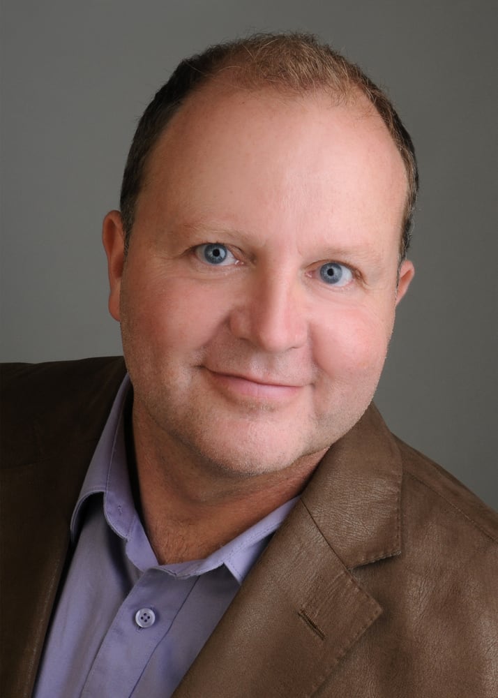 BLISS BY MICHACL Updated August 2024 14 McLaughlin Cres, Kanata