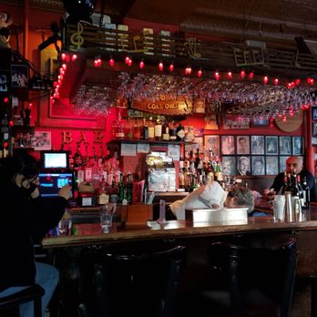 Arturo's - Bar - Italian Near Me - New York, New York