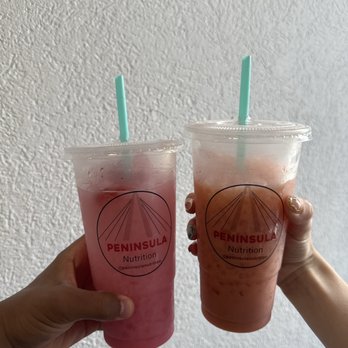 Peninsula Nutrition - Strawberry and banana split refreshers - Juice Bars & Smoothies Near Me - Charleston, South Carolina Peninsula Nutrition - Strawberry and banana split refreshers - Juice Bars & Smoothies Near Me - Charleston, South Carolina