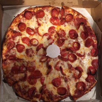 Mountain Mike's Pizza - Medium Pepperoni Pizza - Pizza Near Me - Carmel-by-the-Sea, California