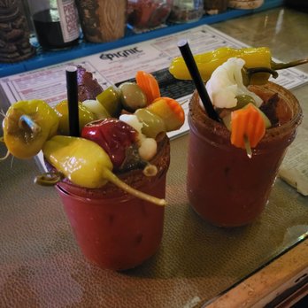 Pignic Pub & Patio - Cocktail Bars Near Me - Reno, Nevada