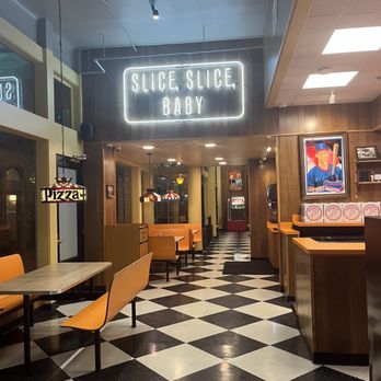 Geraci’s Slice Shop - Decor - Pizza Near Me - Cleveland, Ohio Geraci’s Slice Shop - Decor - Pizza Near Me - Cleveland, Ohio
