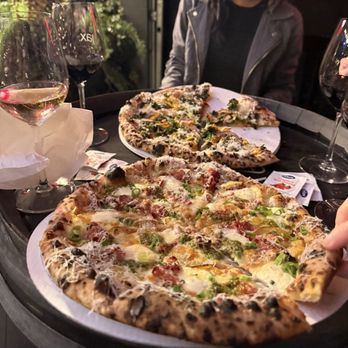 JAX Vineyards - Featured pop-up chidos pizza - Wine Tasting Room Near Me - San Francisco, California JAX Vineyards - Featured pop-up chidos pizza - Wine Tasting Room Near Me - San Francisco, California