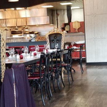 Matto Wine Bar - Group table with King and Queen chairs - Wine Bars Near Me - Shelton, Connecticut Matto Wine Bar - Group table with King and Queen chairs - Wine Bars Near Me - Shelton, Connecticut