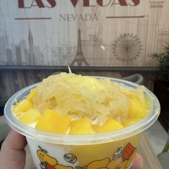 Hui Lau Shan - Mango Pomelo Sago - Desserts Near Me - Las Vegas, Nevada