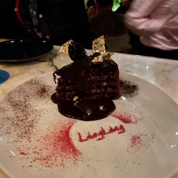 Ling Ling by Hakkasan - This cake... - Asian Fusion Near Me - México, D.F., DIF