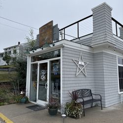 B & B Dockside