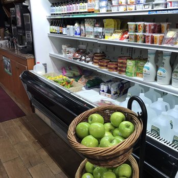 S &K Deli & Grill - a basket of apples - Sandwiches Near Me - Brooklyn, New York S &K Deli & Grill - a basket of apples - Sandwiches Near Me - Brooklyn, New York