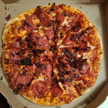 Domino's Pizza - Burnt bacon on rhe pizza - Pizza Near Me - Statesboro, Georgia