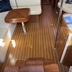 Sun Sailing Charters