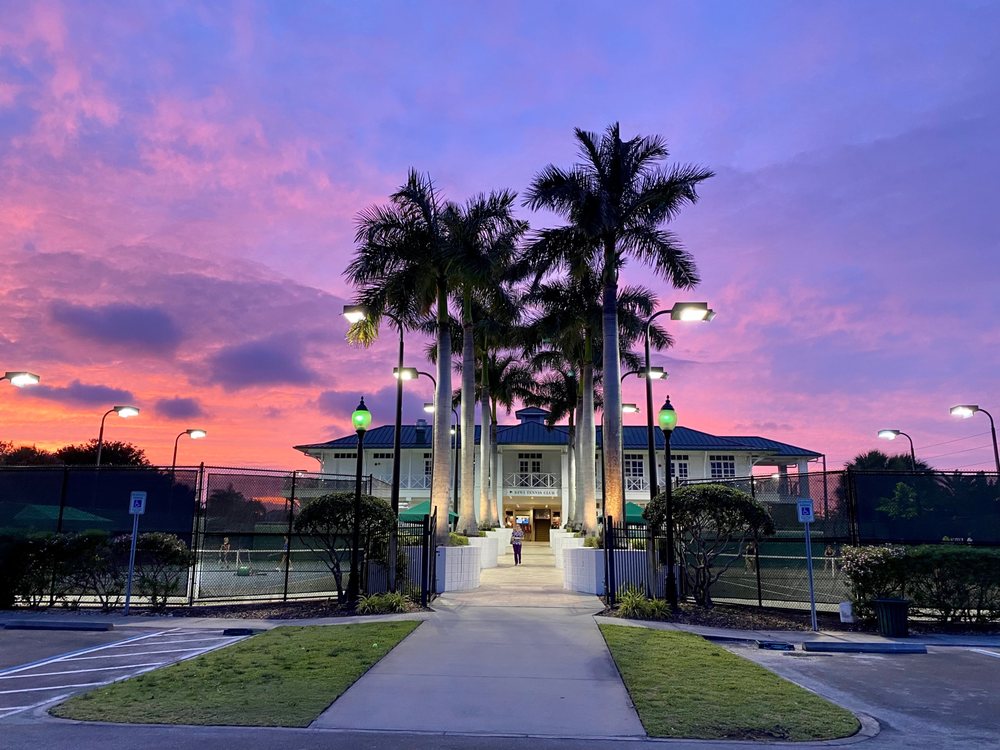 Kiwi Racquet and Fitness Club Image