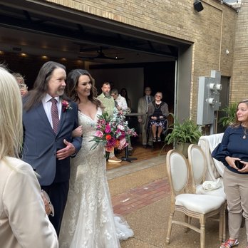 A Casa - Walking down the aisle - Venues & Event Spaces Near Me - St. Louis, Missouri A Casa - Walking down the aisle - Venues & Event Spaces Near Me - St. Louis, Missouri