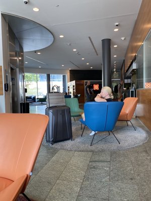 Hilton Garden Inn Stuttgart NeckarPark by null