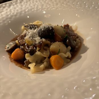 2941 Restaurant - Duck on malfadine - New American Near Me - Falls Church, Virginia