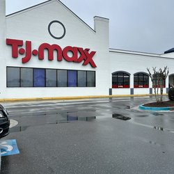 TJ Maxx - Out front