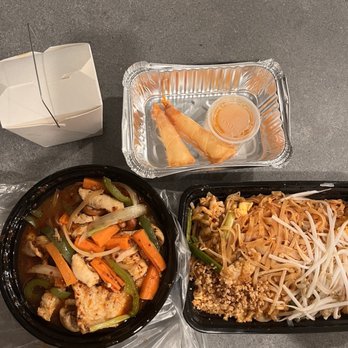 Bangkok Spice - Pad Thai Cashew nut Golden shrimp - Thai Near Me - Shrub Oak, New York