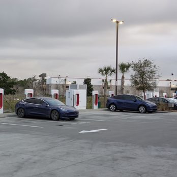 Tesla Supercharger - Tesla Supercharger, Buc-ee's, Daytona Beach - EV Charging Stations Near Me - Daytona Beach, Florida Tesla Supercharger - Tesla Supercharger, Buc-ee's, Daytona Beach - EV Charging Stations Near Me - Daytona Beach, Florida