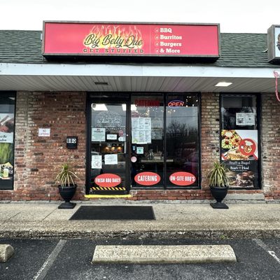 Big Belly Que by null