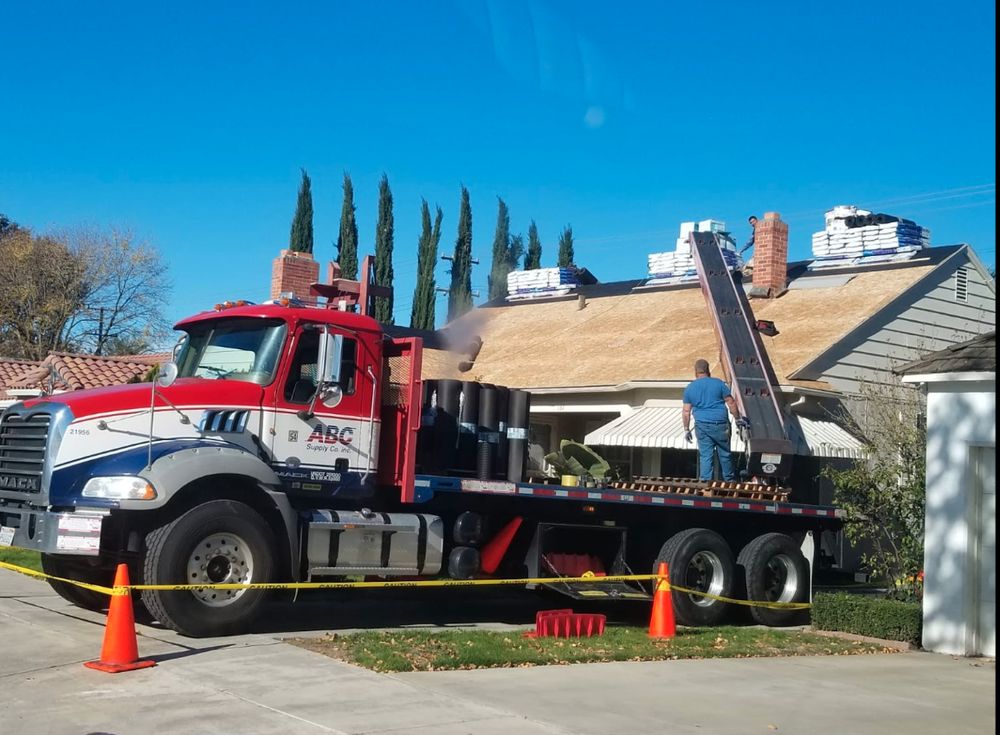 Slide of Stoneridge Roofing