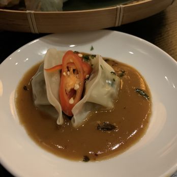 Siam - Peanut sauce dumplings - Thai Near Me - Brossard, Quebec Siam - Peanut sauce dumplings - Thai Near Me - Brossard, Quebec