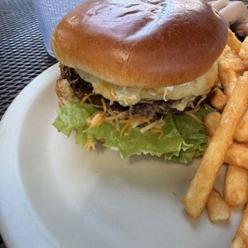Dahlia Cafe - Steakhouse Burger - American Near Me - Liberty Hill, Texas