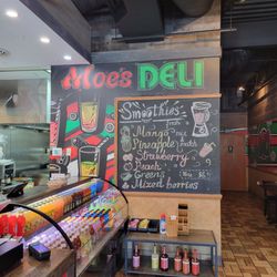 MOE’S DELI - Always stop here for a roast beef sandwich & turkey breast when I'm in Bethany Beach.