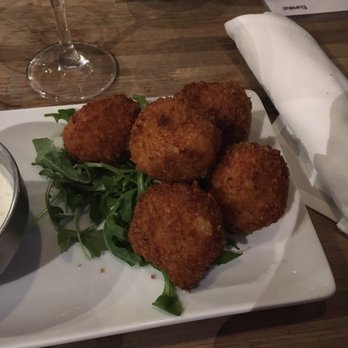 Eureka! - Mac N Cheese balls - American Near Me - Berkeley, California Eureka! - Mac N Cheese balls - American Near Me - Berkeley, California