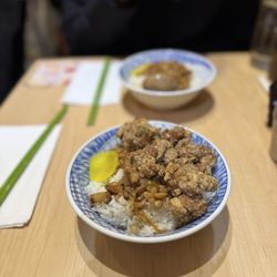 Hoja - taiwanese popcorn chicken