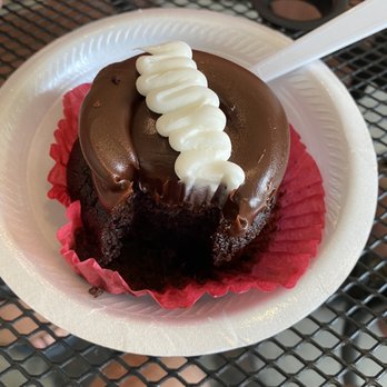Smallcakes Cupcakery - Cupcakes Near Me - Port Saint Lucie, Florida Smallcakes Cupcakery - Cupcakes Near Me - Port Saint Lucie, Florida