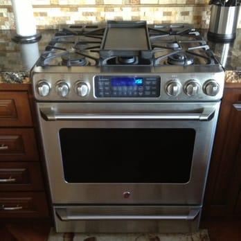 CTS Home Appliance Center - GE cafe with 4 burner and grill, 2 ovens. - Appliances Near Me - Placentia, California CTS Home Appliance Center - GE cafe with 4 burner and grill, 2 ovens. - Appliances Near Me - Placentia, California