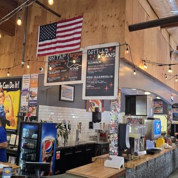 Acme Burger - Drinks - Burgers Near Me - Cotati, California Acme Burger - Drinks - Burgers Near Me - Cotati, California