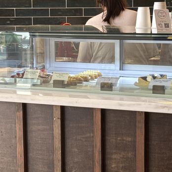 Vavin Dessert Bar - Bakeries Near Me - Honolulu, Hawaii Vavin Dessert Bar - Bakeries Near Me - Honolulu, Hawaii