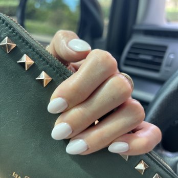 Ali'i Nails & Lash Bar - Almond shape dip powder nails classic and simple:) - Nail Salons Near Me - Kapolei, Hawaii